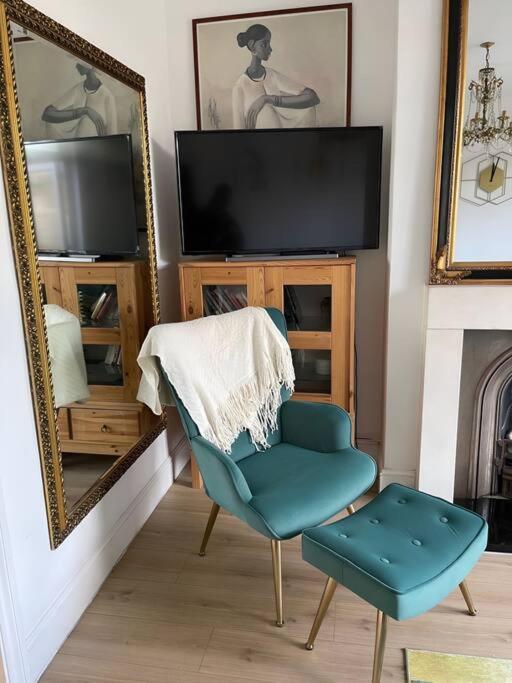 Beautiful Haven,tower Bridge Rd Apartment *